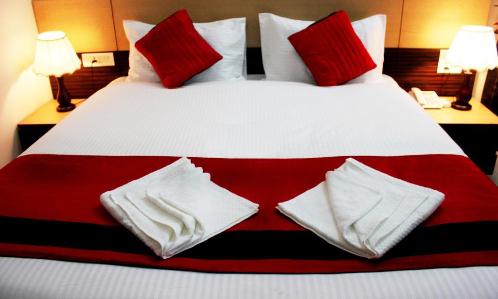 Hotel O Cyber Inn Gurgaon Room photo